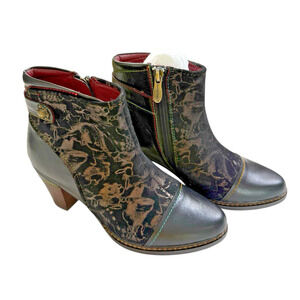 L'Artiste NIB Socute Black Paisley Micro Suede Leather Ankle Boot US 6 EU 36
